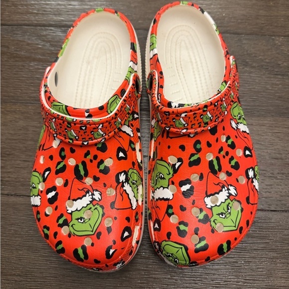 Other - Grinch size 10 men's plastic slip on clogs